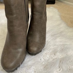 Candie’s Platform booties